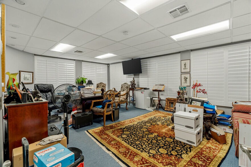 More Photos Of 6346 Brockton Ave, Riverside Office Residential For Sale