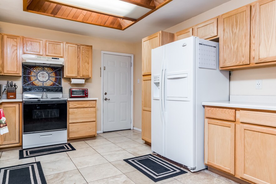 More Photos Of 40444 Bush Rd, Avondale Specialty For Sale