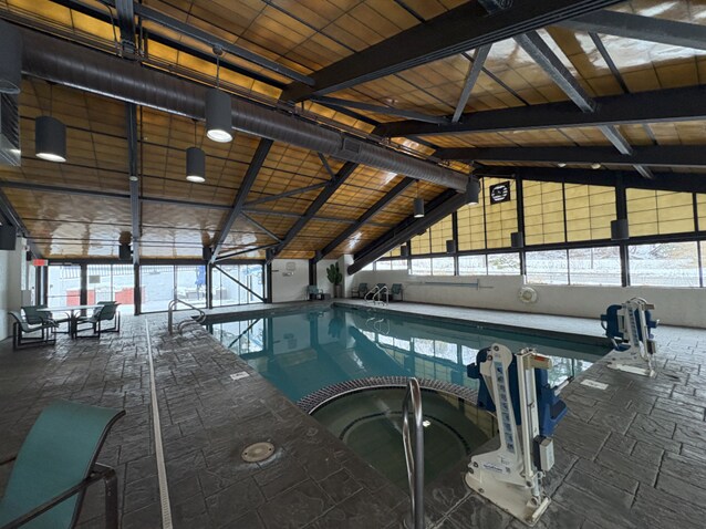 More Photos Of 35 Hurricane Ln, Williston Hotel For Sale