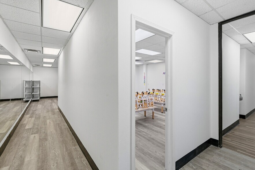 More Photos Of 3121 Amherst NE dr, Albuquerque Office For Sale