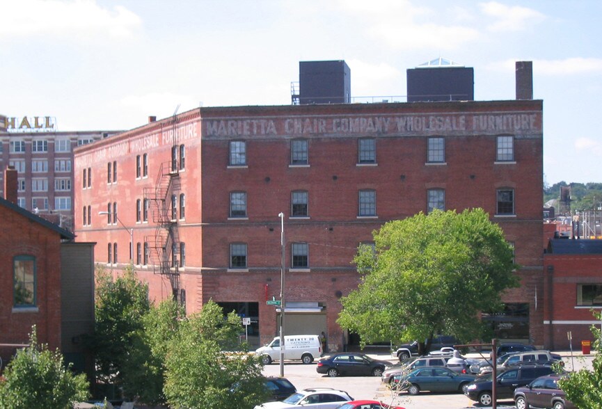 More Photos Of 2020 Baltimore Ave, Kansas City Office For Lease