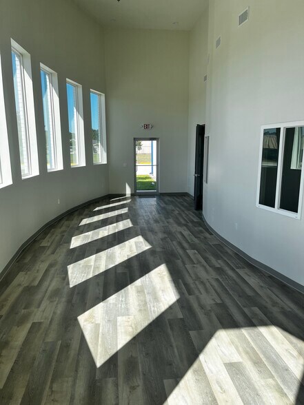 More Photos Of 520 J F Smith Ave, Slidell Industrial For Sale