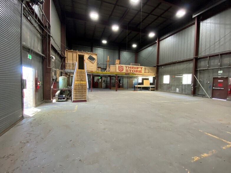 More Photos Of 4751 Broadway, Denver Warehouse For Sale