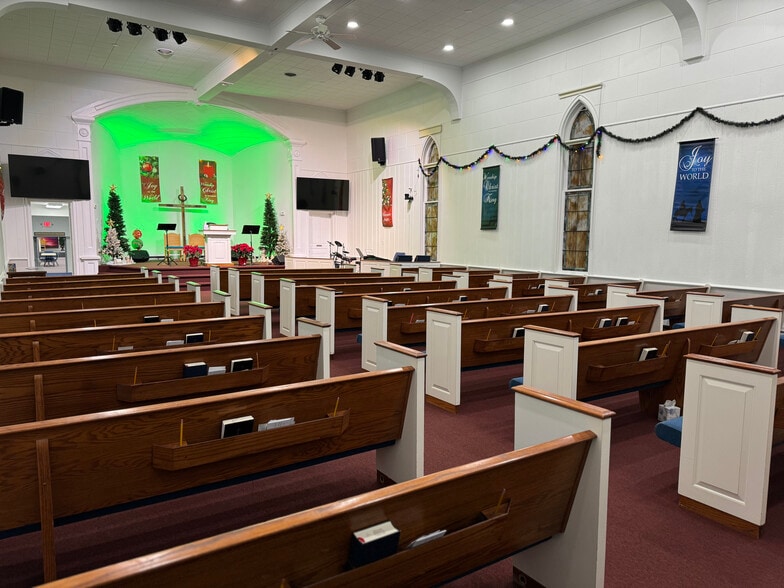 More Photos Of 45504 Cass Ave, Utica Religious Facility For Sale