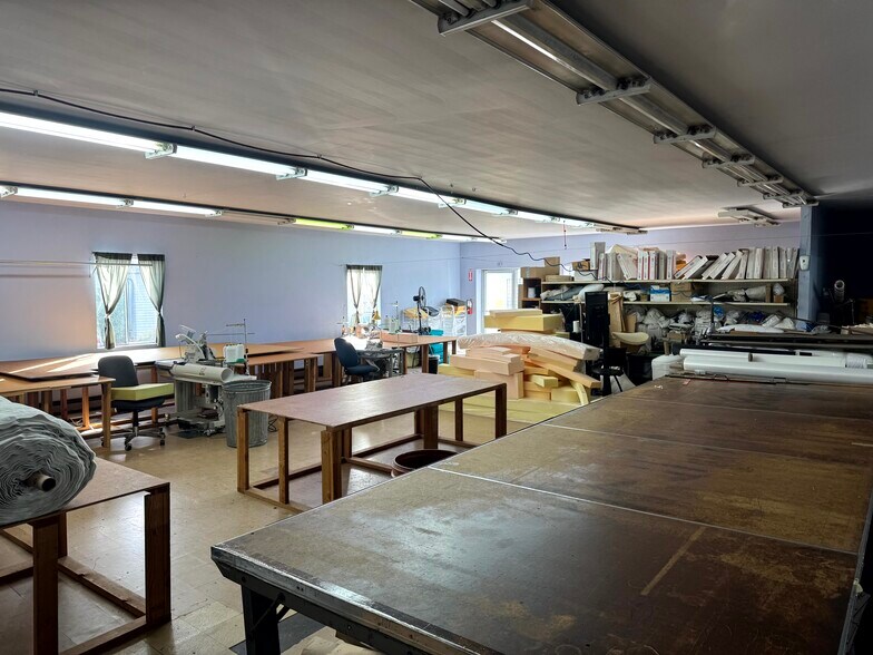 More Photos Of 1327 8th St, Marysville Light Manufacturing For Sale