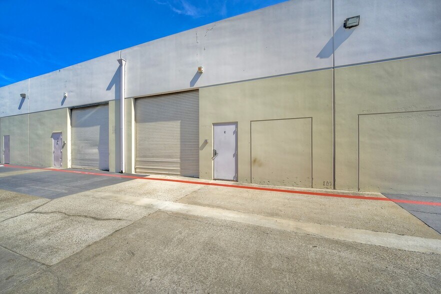 More Photos Of 1195 Linda Vista Dr, San Marcos Industrial For Lease