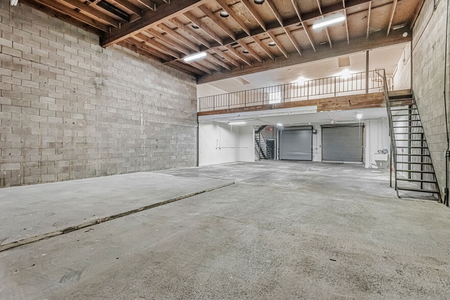 More Photos Of 2915 Keith St, San Francisco General Retail For Lease