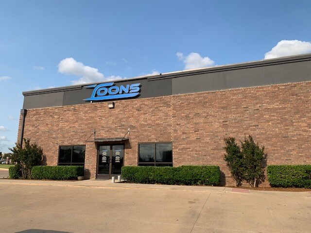 More Photos Of 14040 Joel McDonald Dr, Oklahoma City Freestanding For Lease
