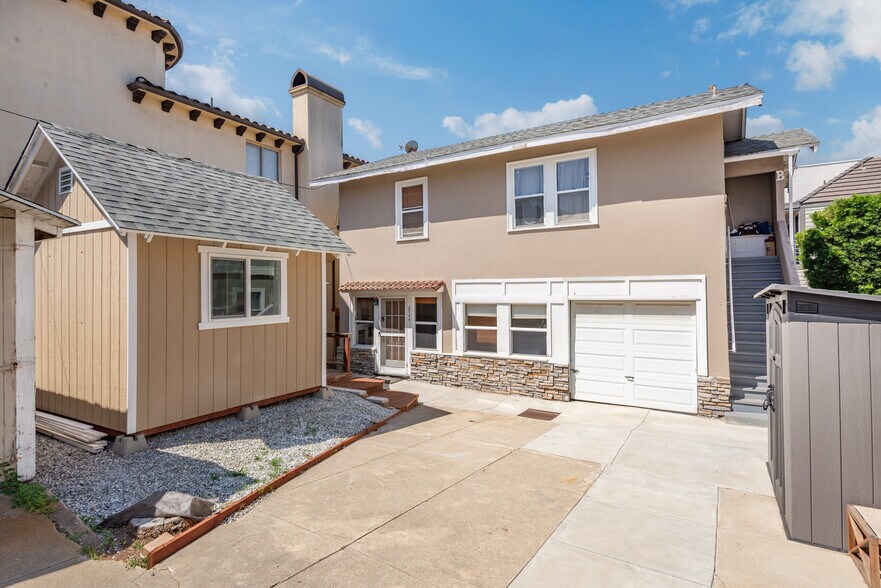 More Photos Of 213 S Francisca Ave, Redondo Beach Multifamily For Sale