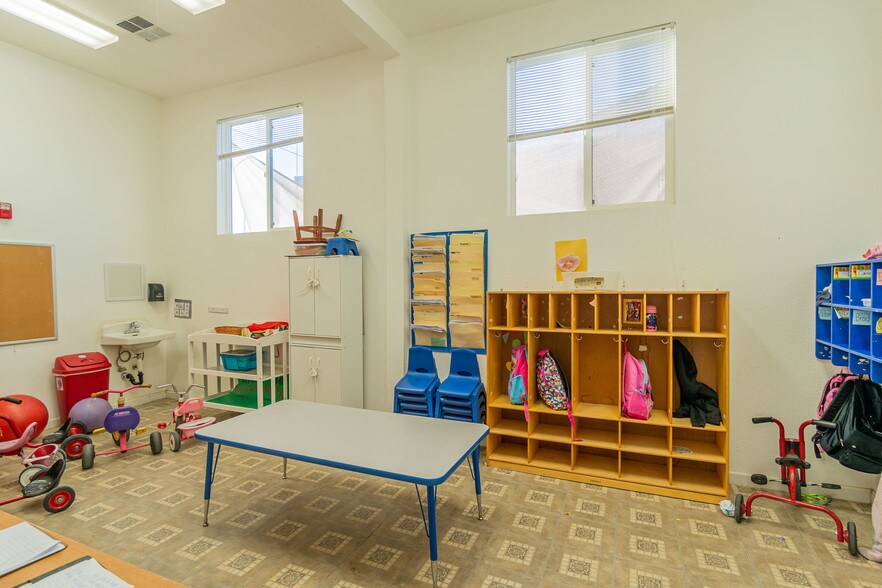 More Photos Of 132 Ohara Ave, Oakley Religious Facility For Sale