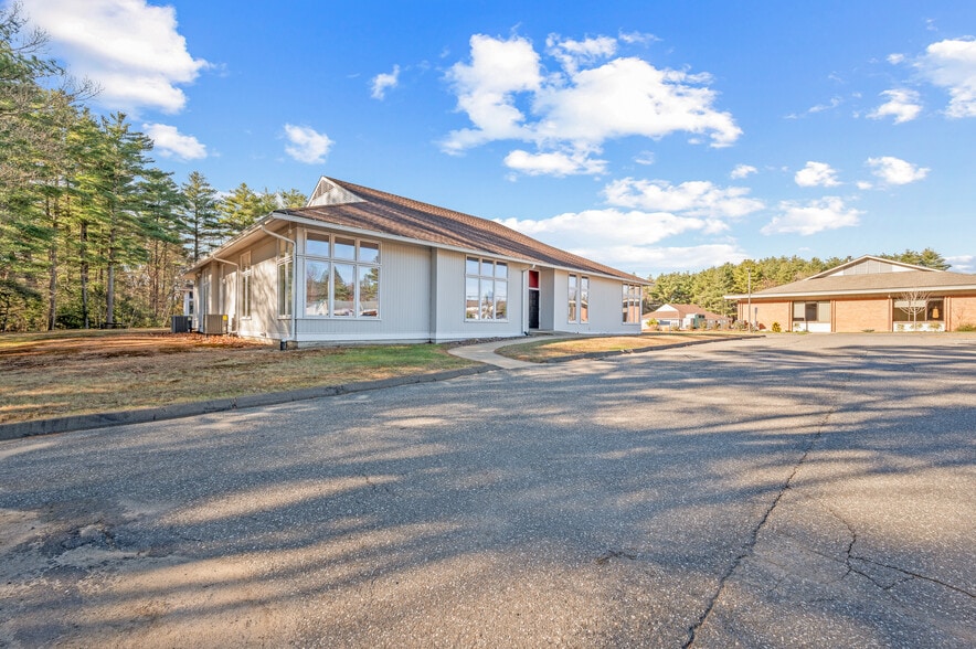 More Photos Of 72 W Stafford Rd, Stafford Springs Medical For Sale