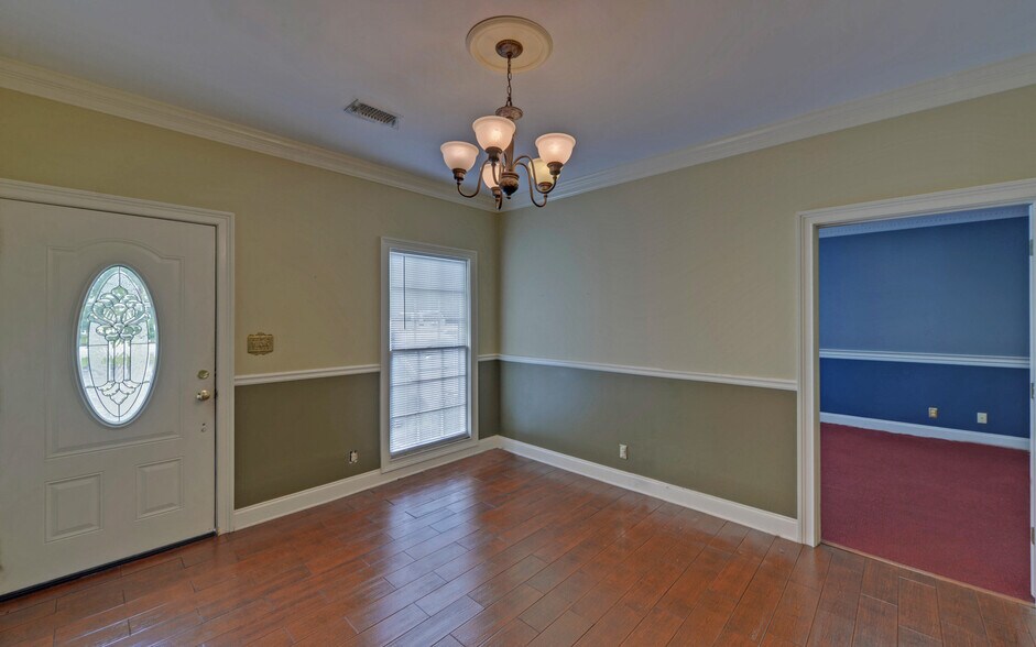 More Photos Of 131 W Savannah St, Toccoa Office For Lease