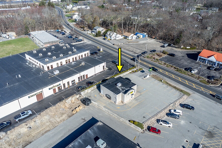 More Photos Of 2214 Plainfield Pike, Cranston Fast Food For Sale