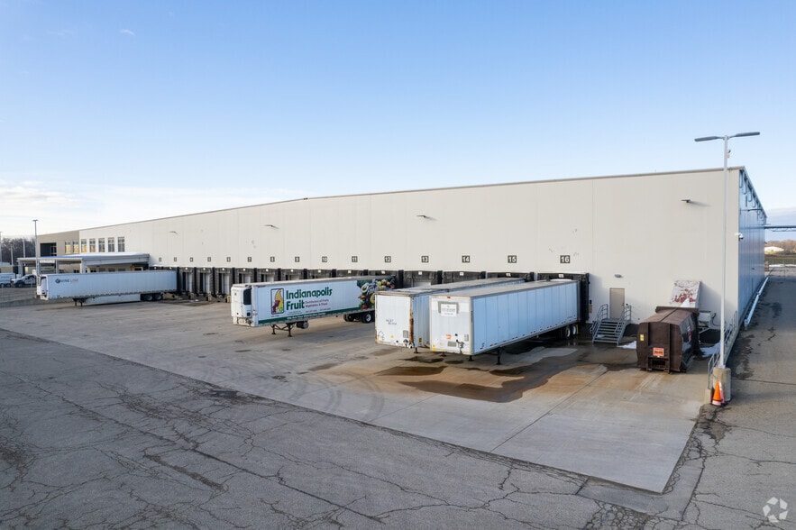 More Photos Of 1055 7 Mile Rd NW, Comstock Park Manufacturing For Lease