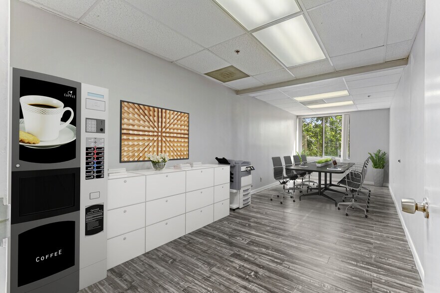 More Photos Of 2900 W Cypress Creek Rd, Fort Lauderdale Medical For Sale