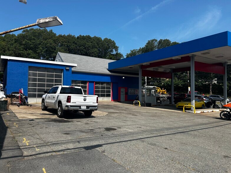 More Photos Of 1208 Smithfield Ave, Lincoln Warehouse For Sale