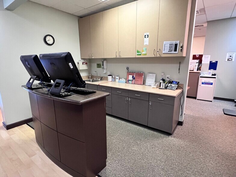 More Photos Of 38690 Stivers St, Fremont Medical For Sale