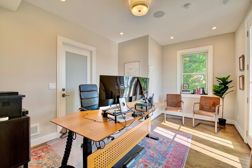 More Photos Of 33 N Fort Thomas Ave, Fort Thomas Office For Sale