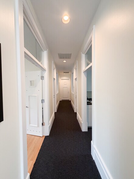 More Photos Of 500 East Blvd, Charlotte Office For Lease