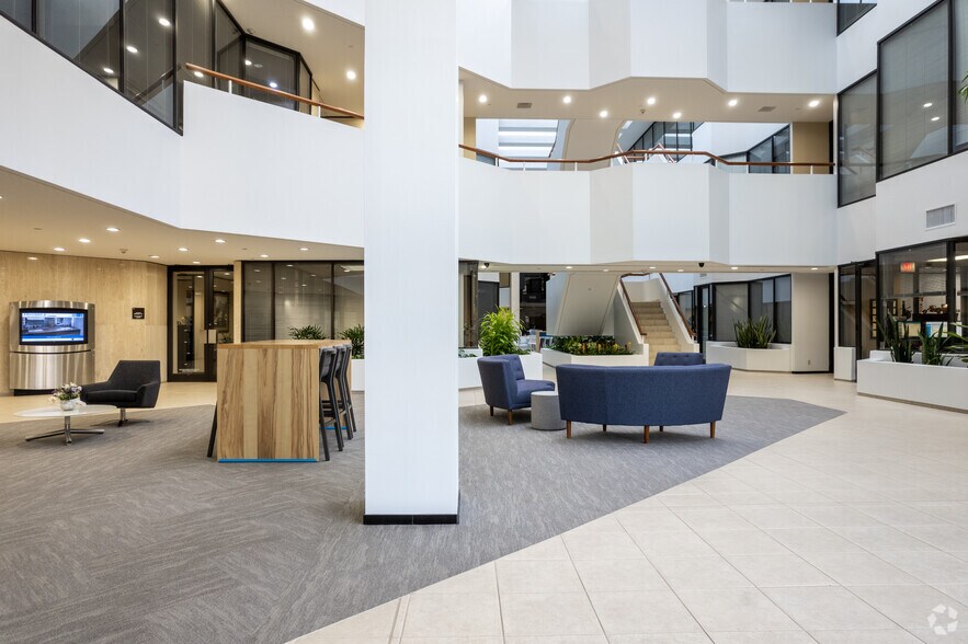 1155 Dairy Ashford Rd, Houston, TX 77079 Office For Lease