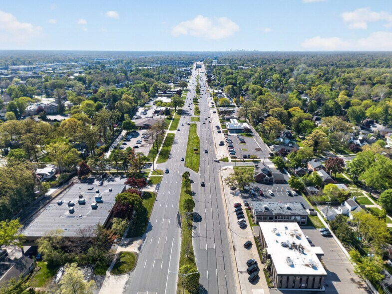 More Photos Of 26622 Woodward Ave, Royal Oak Office For Lease