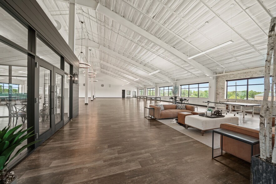 More Photos Of 4300 FM 2351 Rd, Friendswood Office For Lease