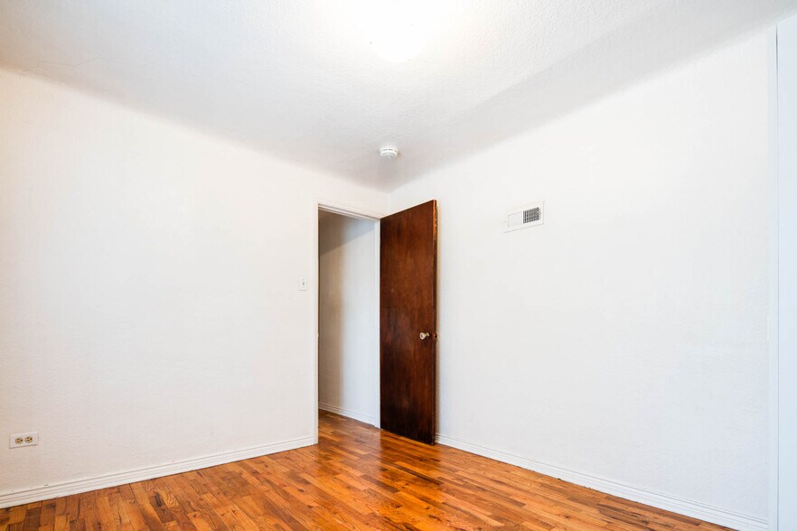 More Photos Of 127 N Pearl St, Denver Multifamily For Sale