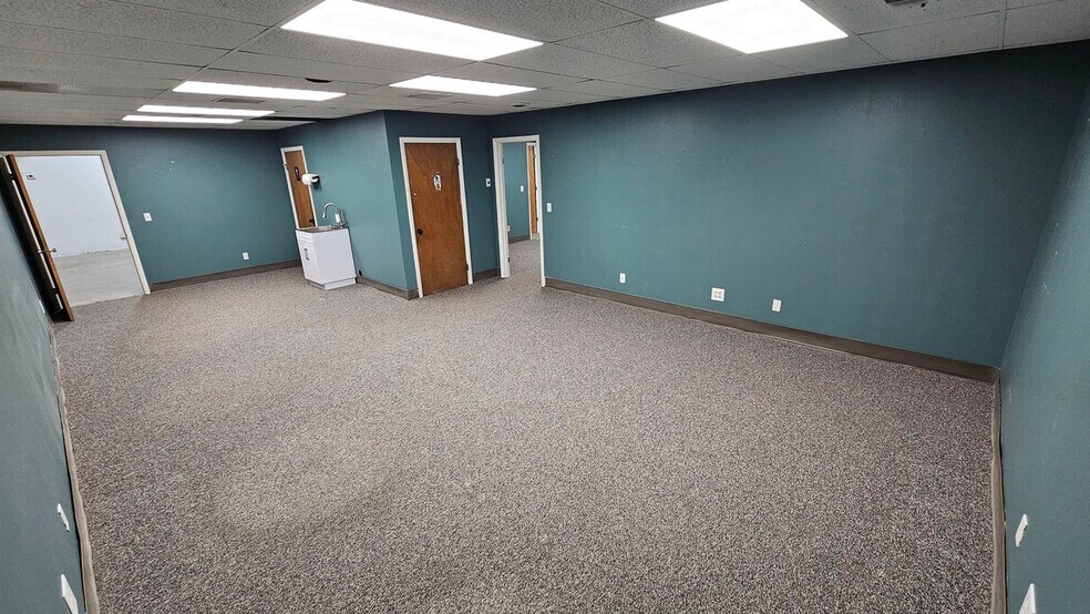 More Photos Of 12100 W 52nd Ave, Wheat Ridge Warehouse For Lease