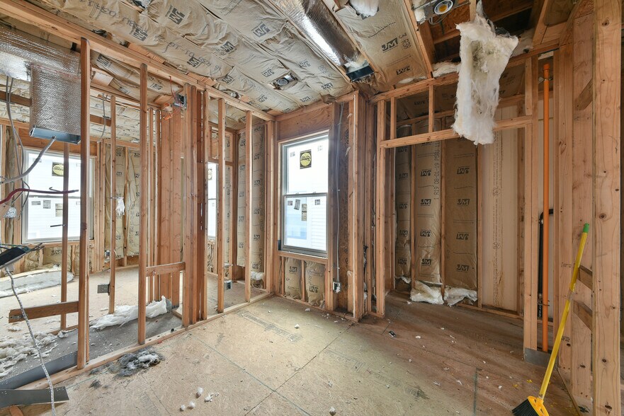 More Photos Of 1808 Frankford Ave, Philadelphia Storefront Retail Residential For Sale