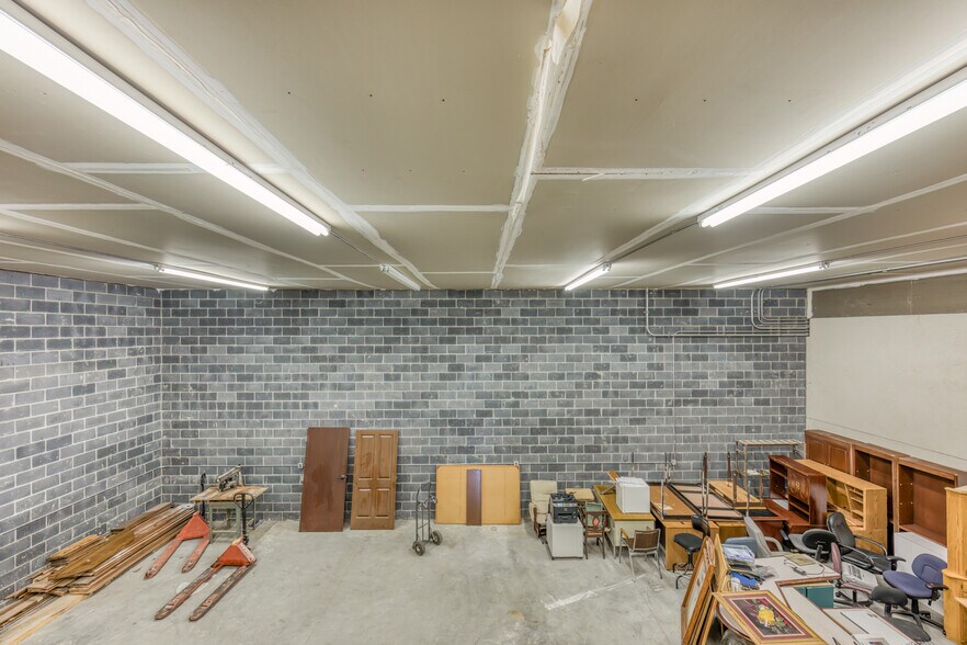 More Photos Of 3545 W Market St, Johnson City Industrial For Sale