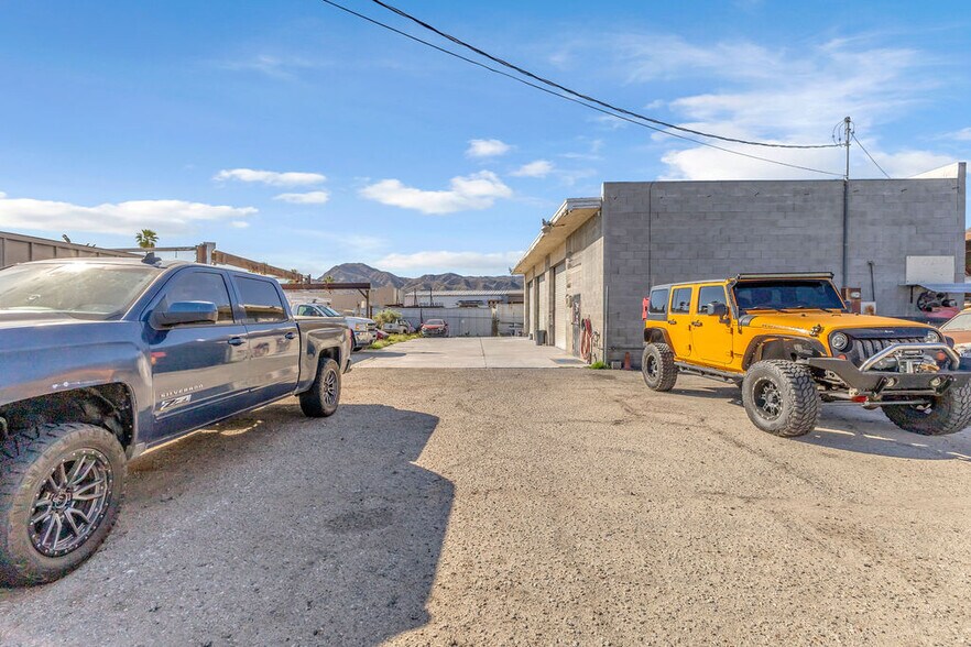 More Photos Of 68361 Kieley Rd, Cathedral City Service For Sale