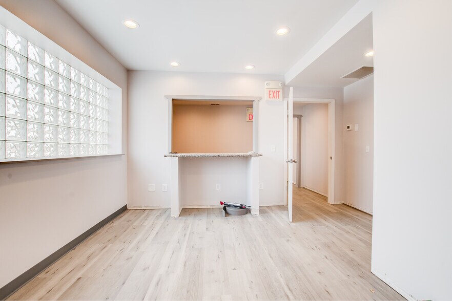 More Photos Of 1243 Tennessee Ave, Cincinnati Warehouse For Sale