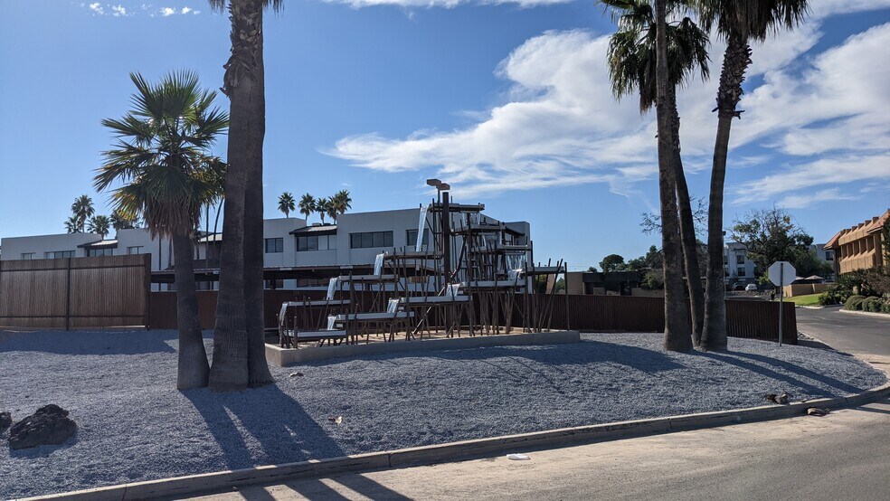 More Photos Of 6420 E Broadway Blvd, Tucson Medical For Sale