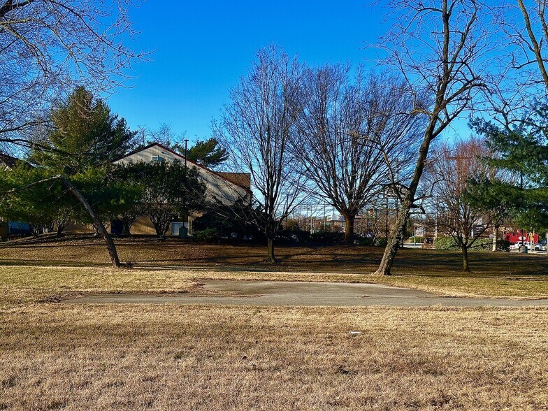 More Photos Of 7685 Quarterfield Rd, Glen Burnie Land For Lease