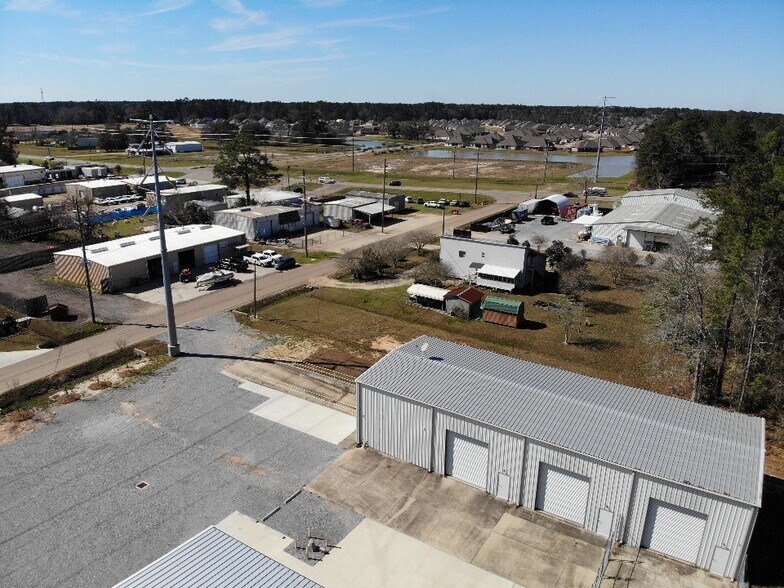 More Photos Of 2074 Phillip Dr, Covington Warehouse For Sale