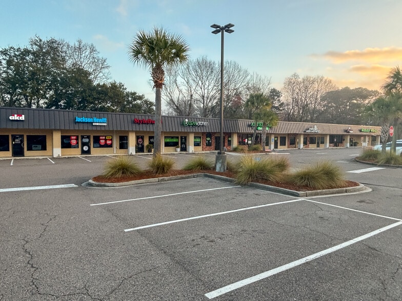 More Photos Of 1662 Savannah Hwy, Charleston Unknown For Lease