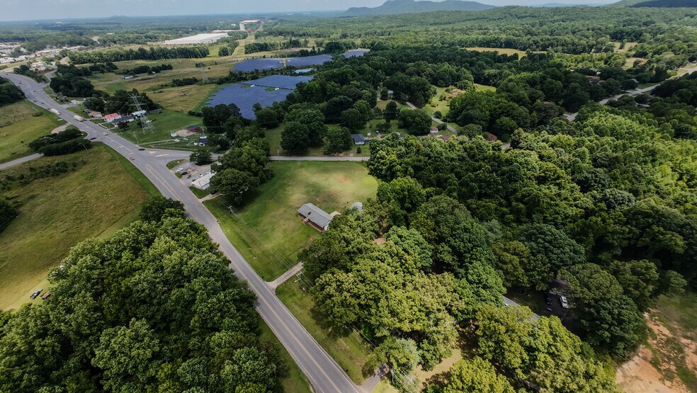 More Photos Of 1013 York Rd, Kings Mountain Land For Sale