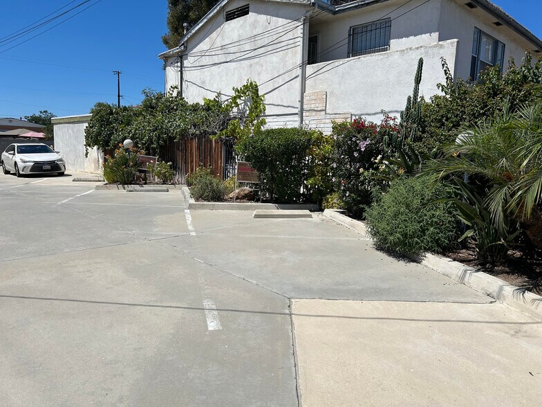 More Photos Of 125 N Euclid Ave, Fullerton Medical For Lease