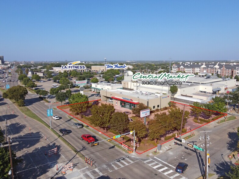 Primary Photo Of 5116 Greenville Ave, Dallas Bank For Sale