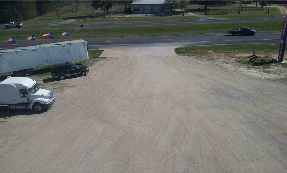More Photos Of 15844 State Highway 31 W, Tyler Truck Terminal For Lease