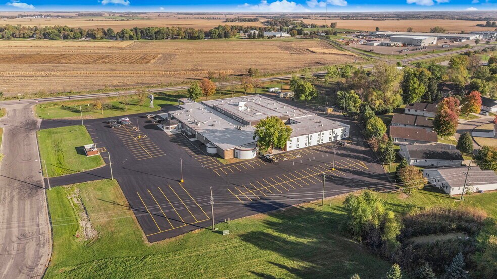 More Photos Of 200 E State 28 Hwy, Morris Hospitality For Sale