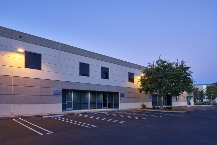 More Photos Of 2360 E Sturgis Rd, Oxnard Warehouse For Sale