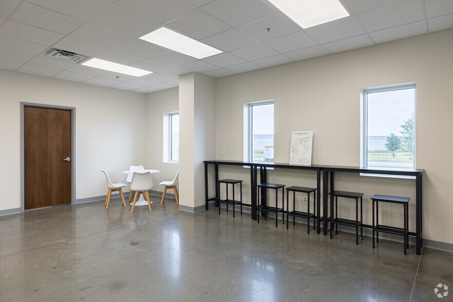 More Photos Of 251 Morgan Lakes Industrial Blvd, Pooler Industrial For Lease