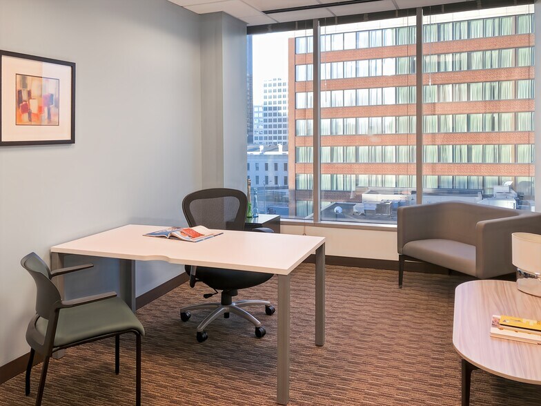 More Photos Of 100 S 4th St, Saint Louis Coworking Space