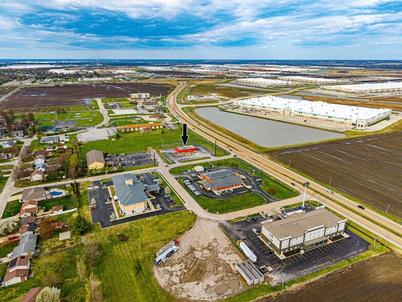 More Photos Of 4111 Timberlake Dr, Pontoon Beach Restaurant For Lease