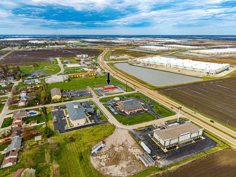 More Photos Of 4111 Timberlake Dr, Pontoon Beach Restaurant For Lease