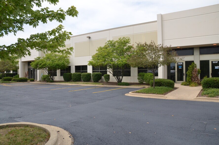 More Photos Of 150 Kendall Point Dr, Oswego Manufacturing For Lease