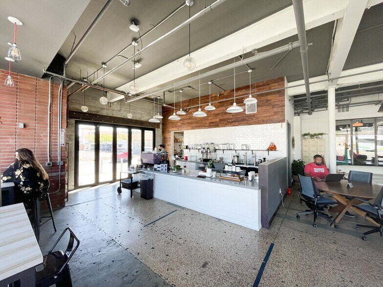 More Photos Of 440 E Route 66, Glendora Coworking Space