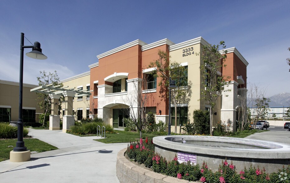 More Photos Of 3333 Concours, Ontario Office For Sale