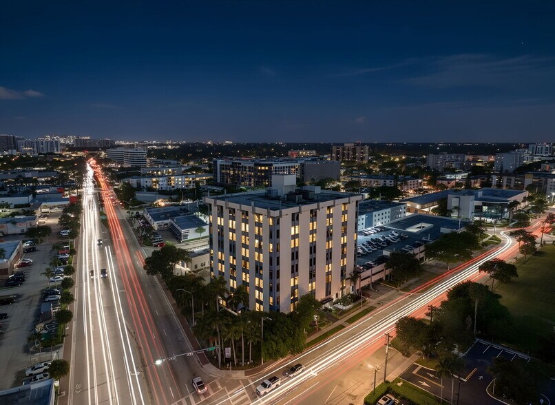 More Photos Of 12550 Biscayne Blvd, North Miami Medical For Lease